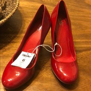 Mossimo red heels